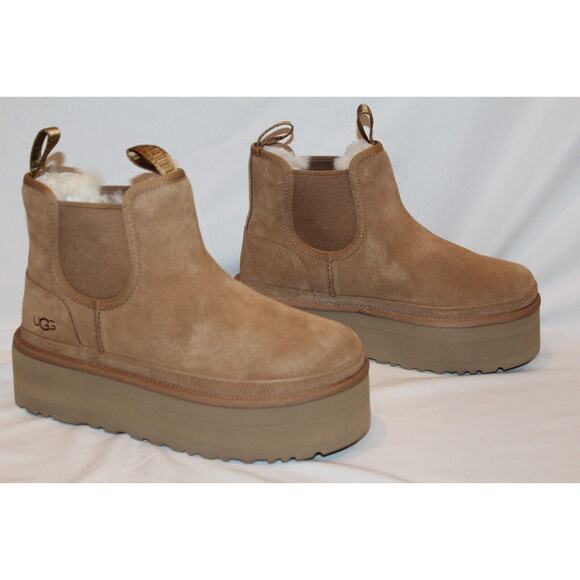 NIB UGG Women's Neumel Platform Chelsea Suede Platform Mini Boots Chestnut - Picture 2 of 9